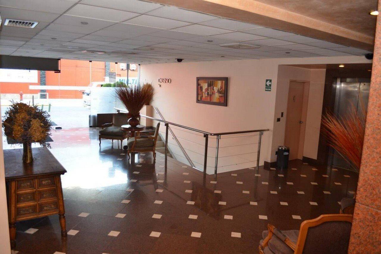 Hotel Maria Angola Lima Exterior photo