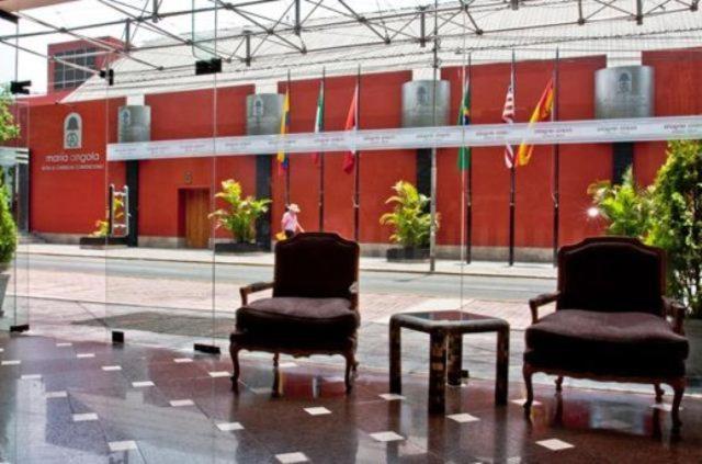 Hotel Maria Angola Lima Exterior photo